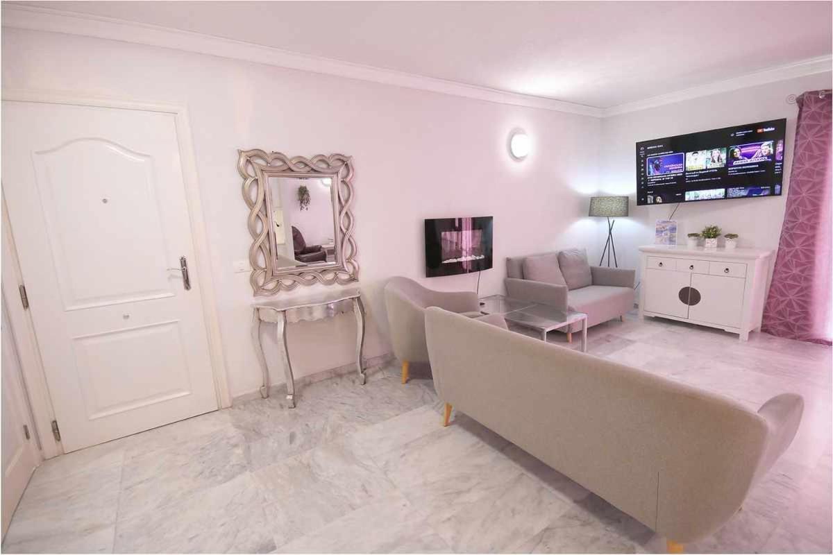 Dinastia D201 By Tenerife Rental & Sales Los Cristianos  Exterior photo