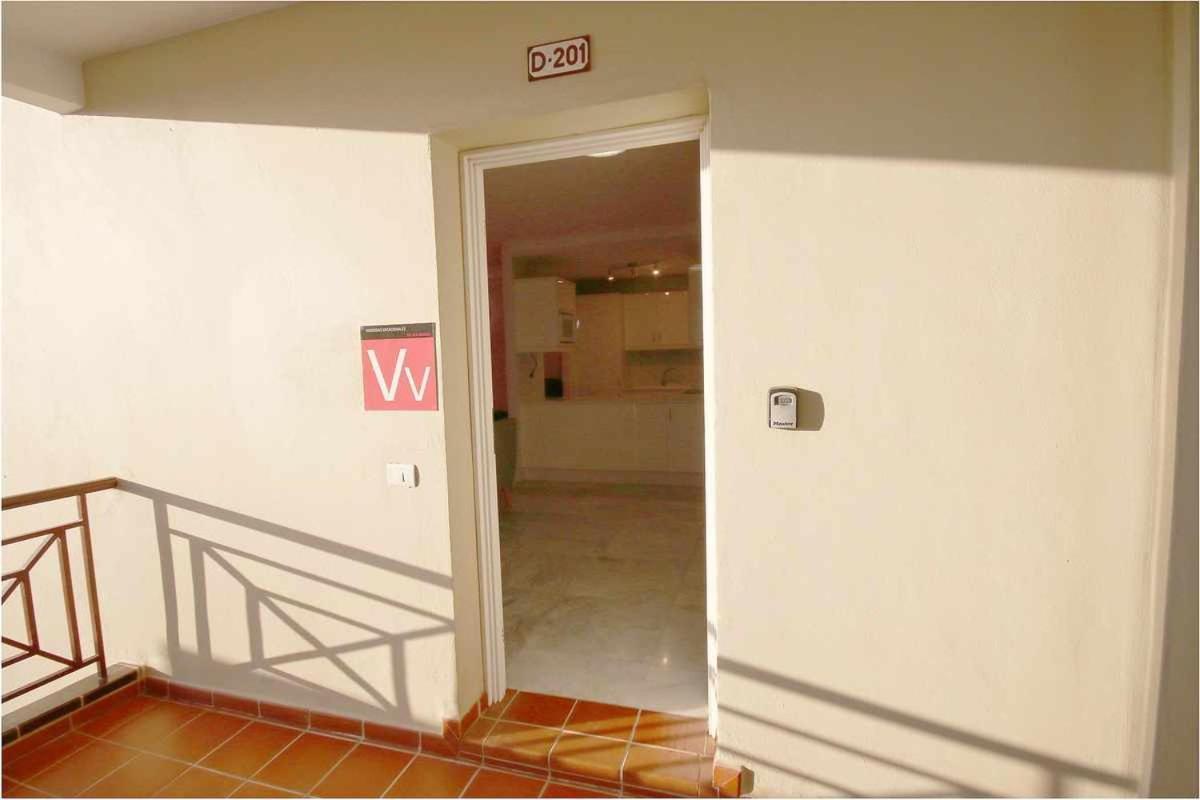 Dinastia D201 By Tenerife Rental & Sales Los Cristianos  Exterior photo