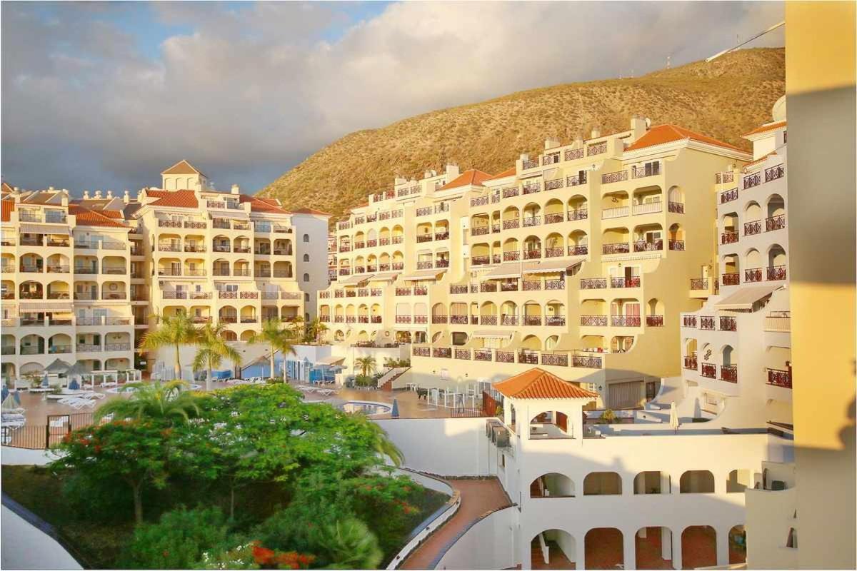 Dinastia D201 By Tenerife Rental & Sales Los Cristianos  Exterior photo